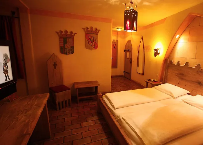 4-Sterne Burghotel Castillo Alcazar, Europa-Park Erlebnis-Resort