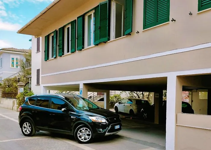 Hotel Cecina Beach