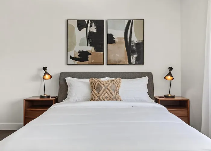 Spacious Coastal Apartment In A Colorful Community - Nrp22-00590