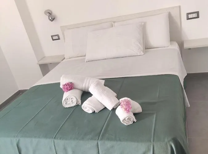 Ninfea Tropea City Rooms