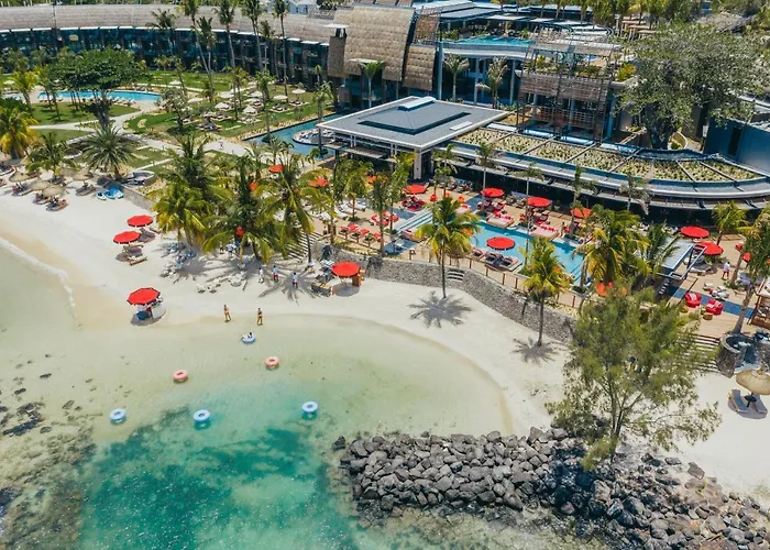 Lux* Grand Baie Resort & Residences