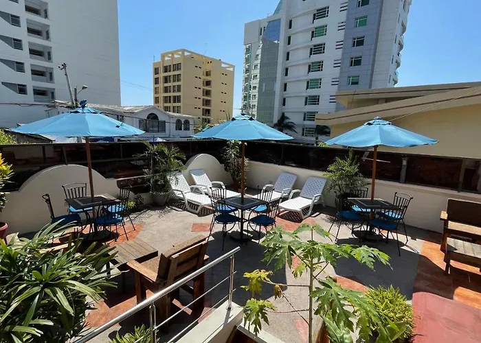 Hotel Voyager Manta