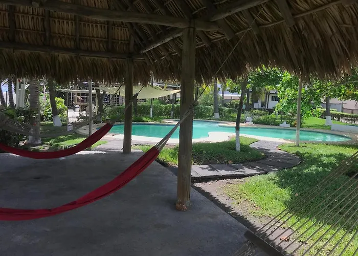 Cabo Tortuga Bungalows