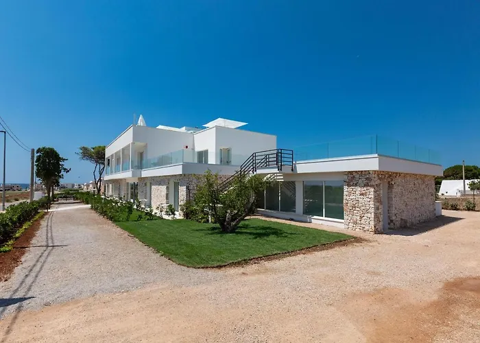 Perla Saracena Hotel & Restaurant