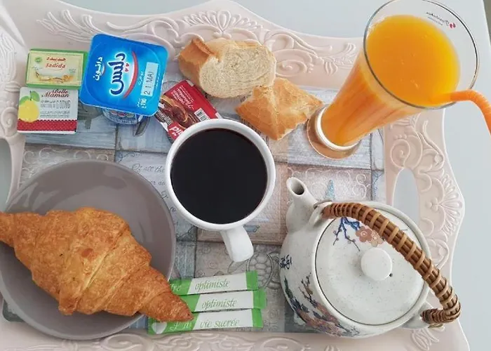 Diar Mira