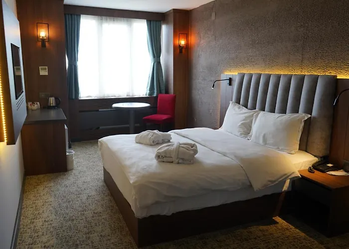 Hotel Kirci Termal & Spa