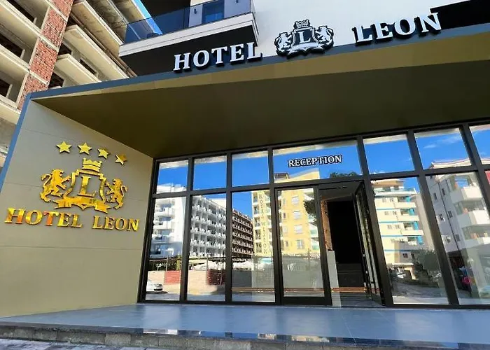 Hotel LEON - Beach Front