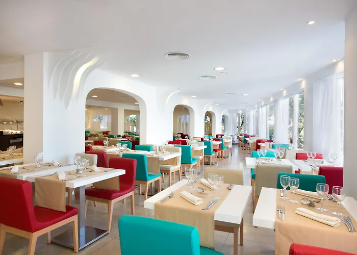 Grupotel Ibiza Beach Resort - Adults Only