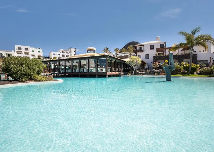 Hotel Livvo Volcan Lanzarote