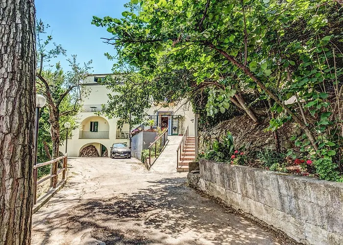 Villa Romita SantʼAgata sui Due Golfi