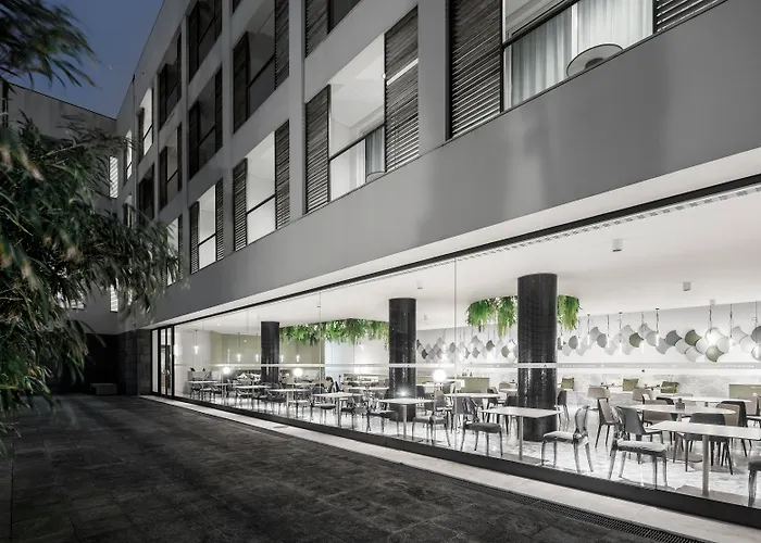 Azoris Royal Garden – Leisure&Conference Hotel