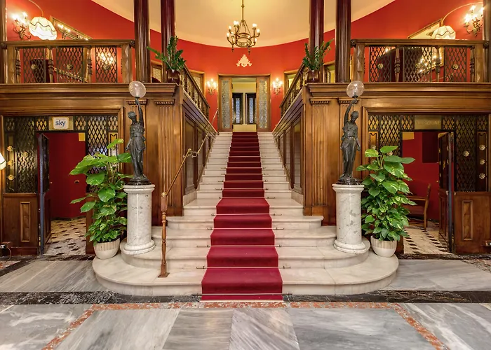 Grand Hotel Villa Politi