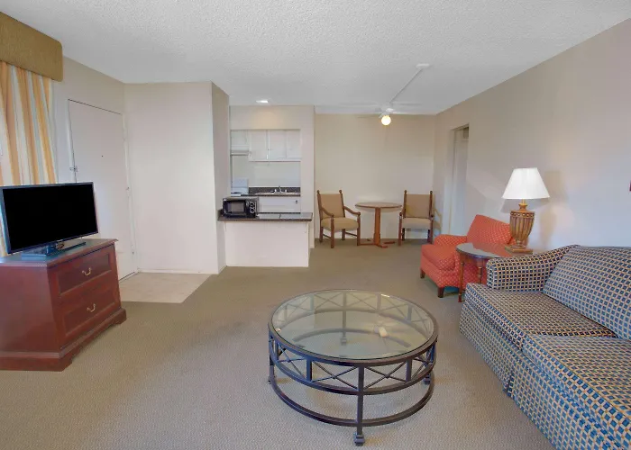 Travelodge Inn & Suites By Wyndham Yucca Valley/Joshua Tree