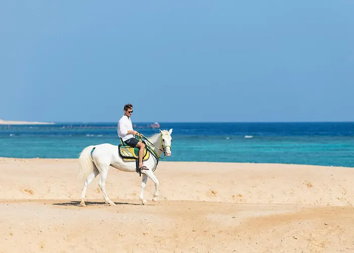 Three Corners Fayrouz Plaza Beach Resort