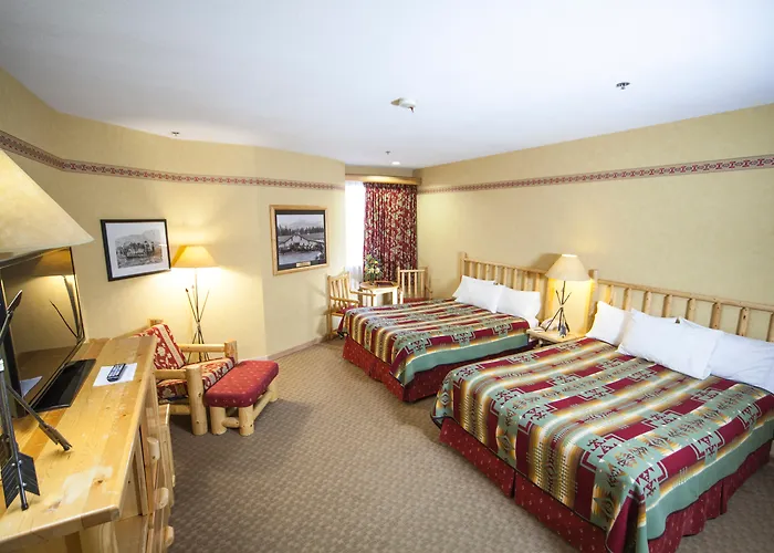 Brewster Mountain Lodge