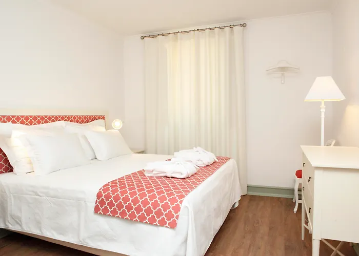 Hotel Casa Palmela - Small Luxury Hotels Of The World, Hotel & Villas