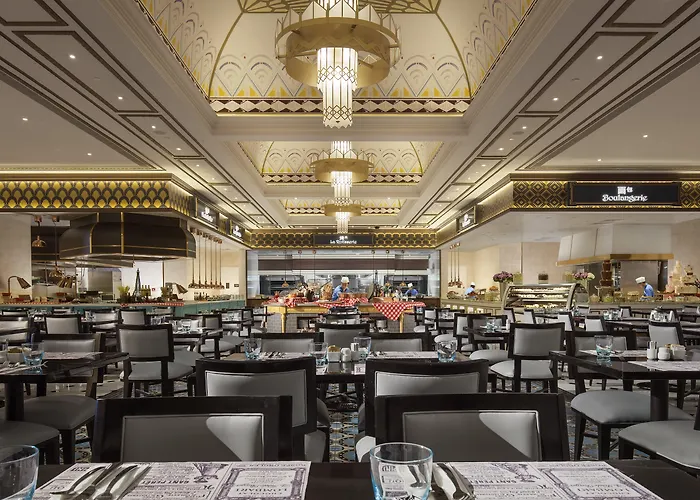 The Parisian Macao
