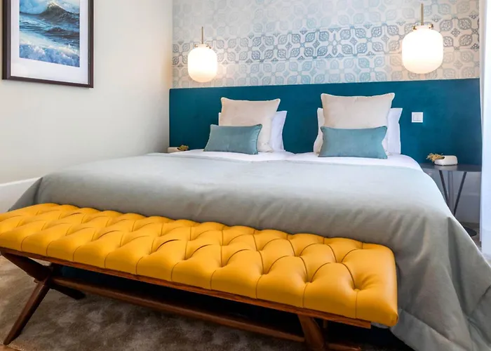 Harbour Inn Design Townhouse