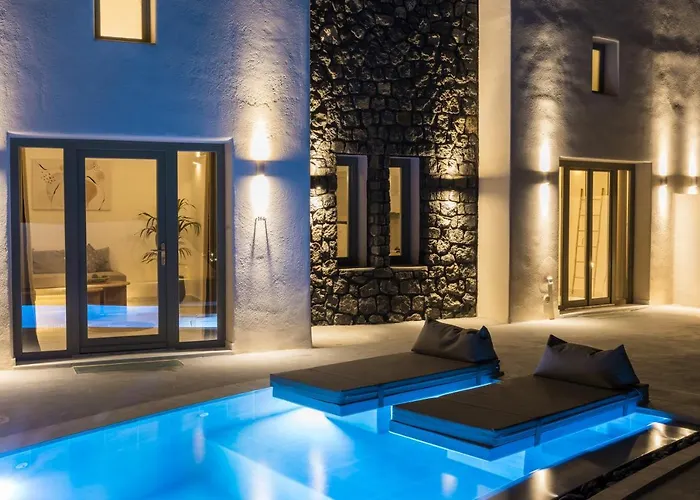 Lavadoze Luxury Suites