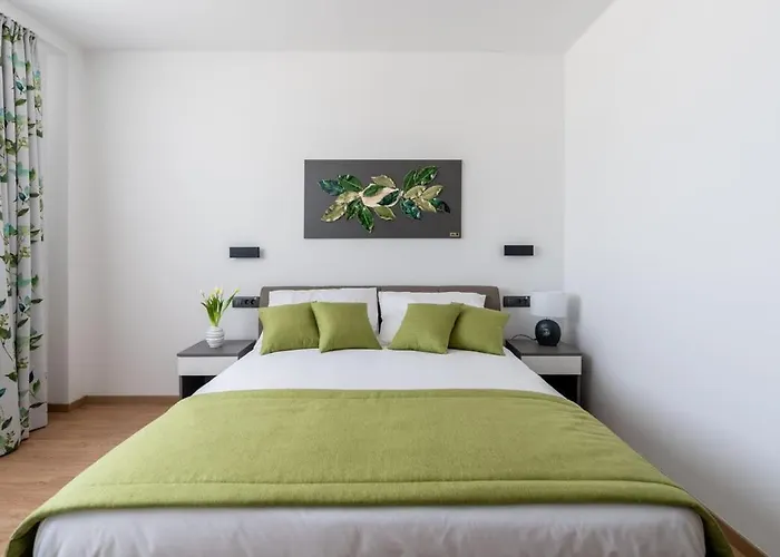 Hostel Green