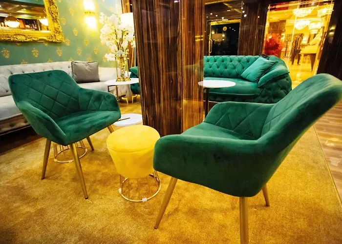No.1 Hotel