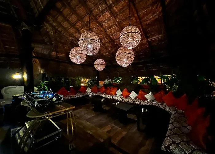 Luhme Tulum Hostel - Free Cenote Access