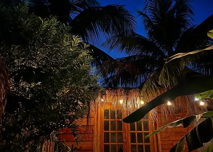 Luhme Tulum Hostel - Free Cenote Access