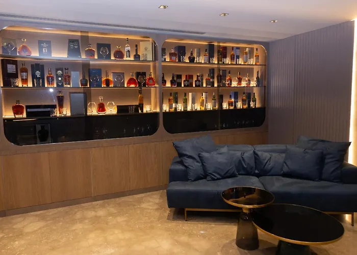 Prado Luxury Hotel