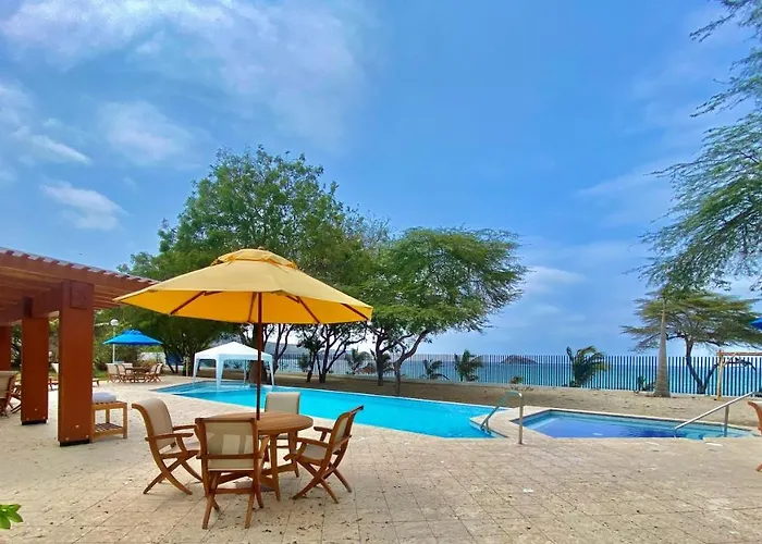 Hosteria Del Parque Machalilla - Los Frailes