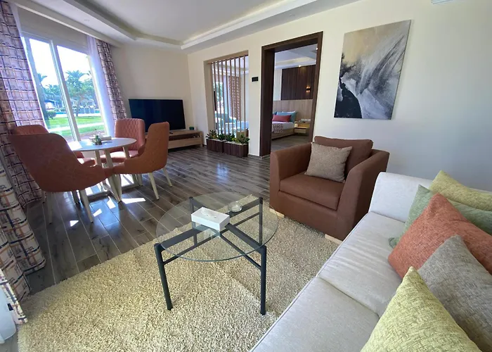 Amwaj Oyoun Resort