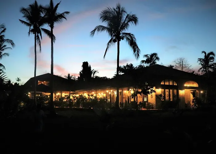 Island View Beachfront Resort