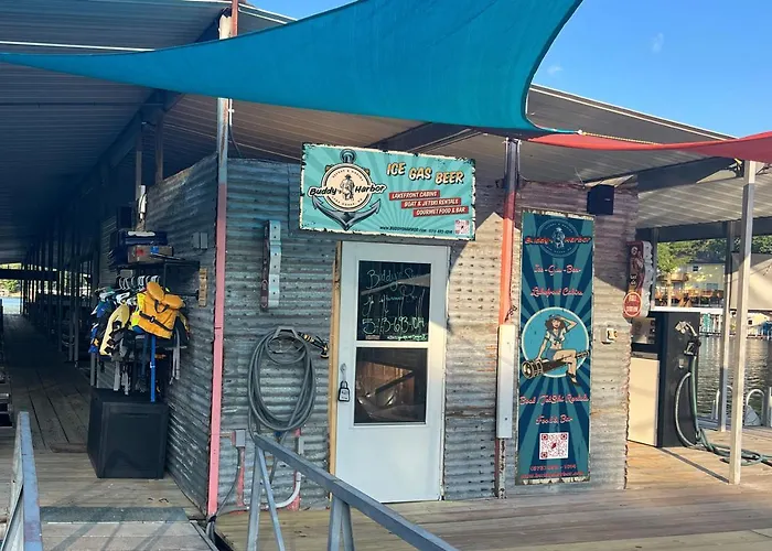 Buddy'S Harbor