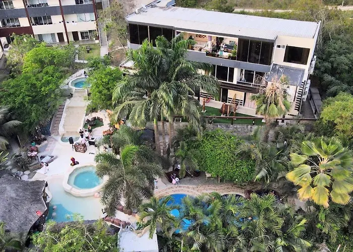 ME Hotel&Villas - Montañita Estates