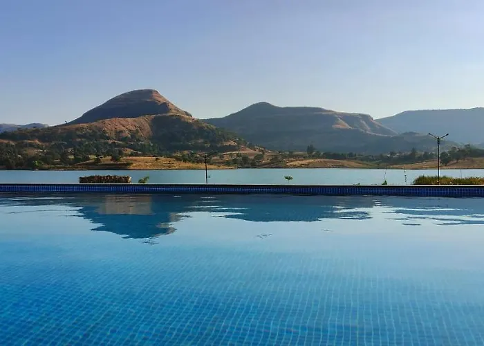Mountain N Lake Resort