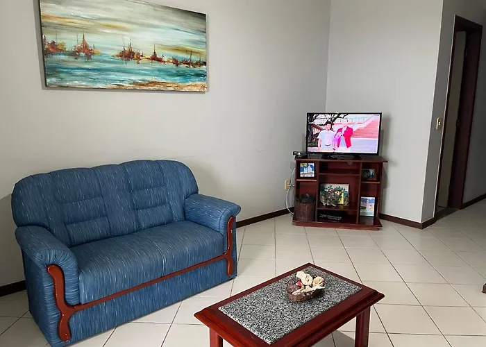 Apartamento 3 quartos Beira Mar