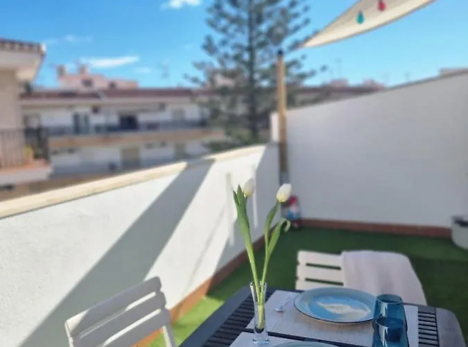 A 600m de la playa, terraza soleada