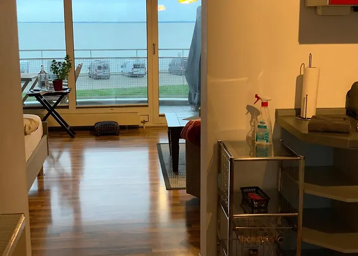 Studio mit Meerblick und großer Loggia - Direktzugang zur Nordsee