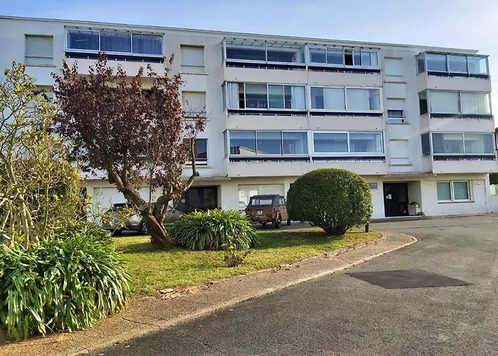 Appartement à Hendaye avec piscine et à côté de la plage