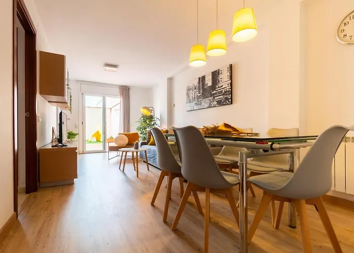 Apartamento Con Gran Patio Y Excelente Ubicacion!