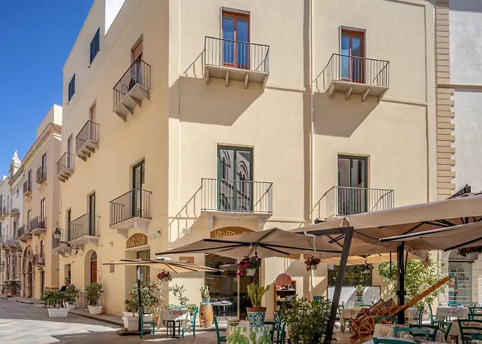 Fiveplace Design Suites & Apartments