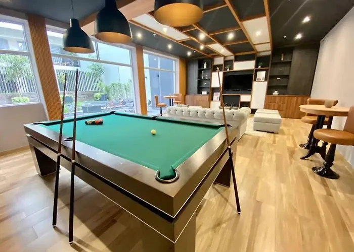 Apartment With Incredible View, Pool And Gym