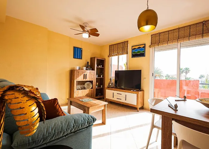 Vera Buda Natura. Ático apartamento con vistas al mar.