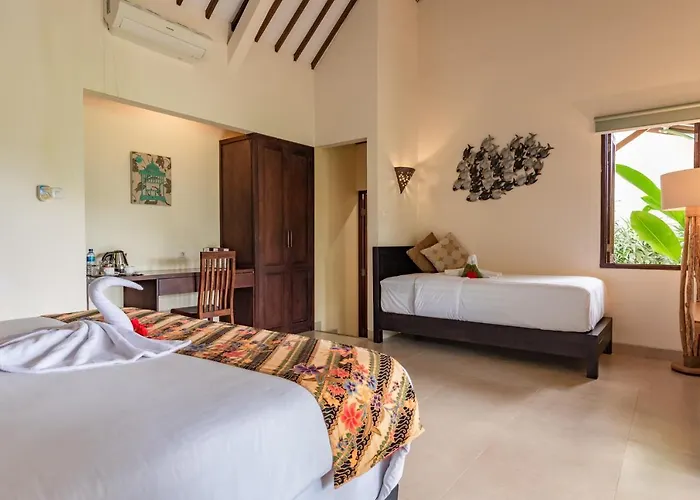 Alamanda Lovina Resort