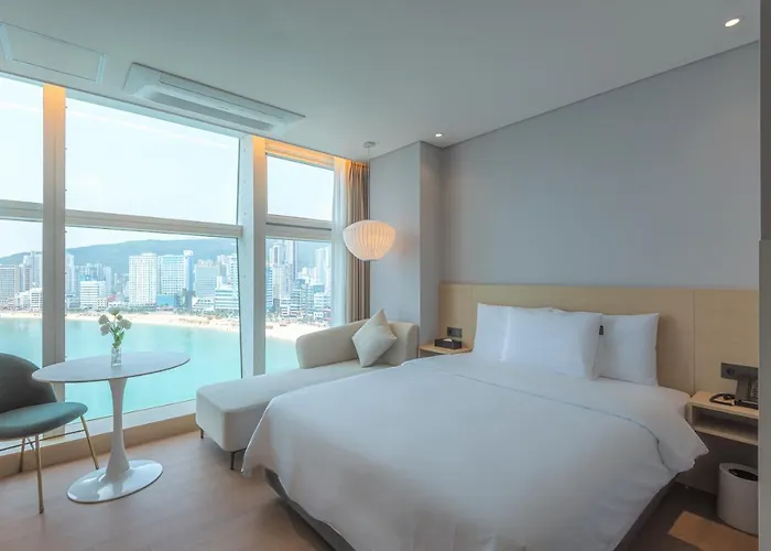 Hotel Marine View