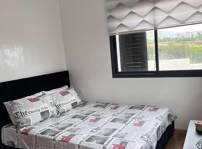 Coin Confort 2 chambres de luxe avec piscine