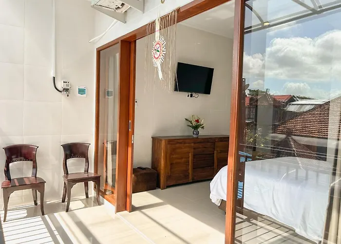 James Guest House