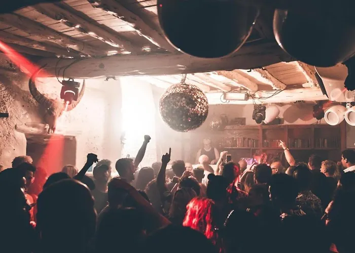 Pikes Ibiza (Adults Only)