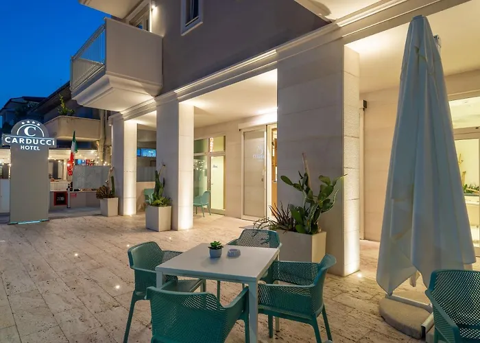 Hotel Carducci