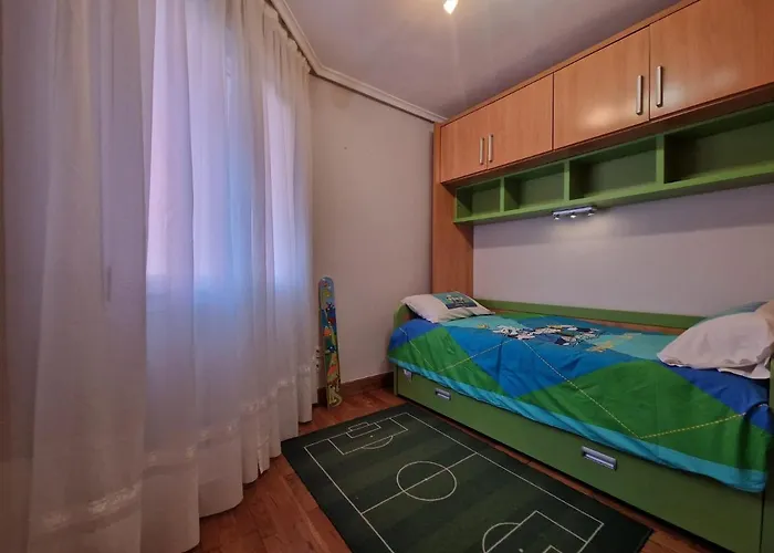 Family Apartment / Apartamento familiar Getxo
