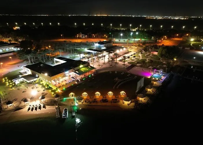 Palm Beach Resort Half Moon